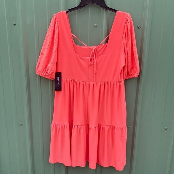 Women’s BCBG Babydoll Tiered Mini Dress Size M - Picture 3 of 9
